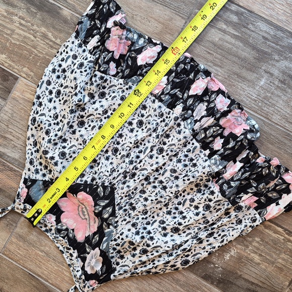 SPELL Spell & the Gypsy Collective Winona Floral Cami Tank Top, XS - Picture 6 of 13